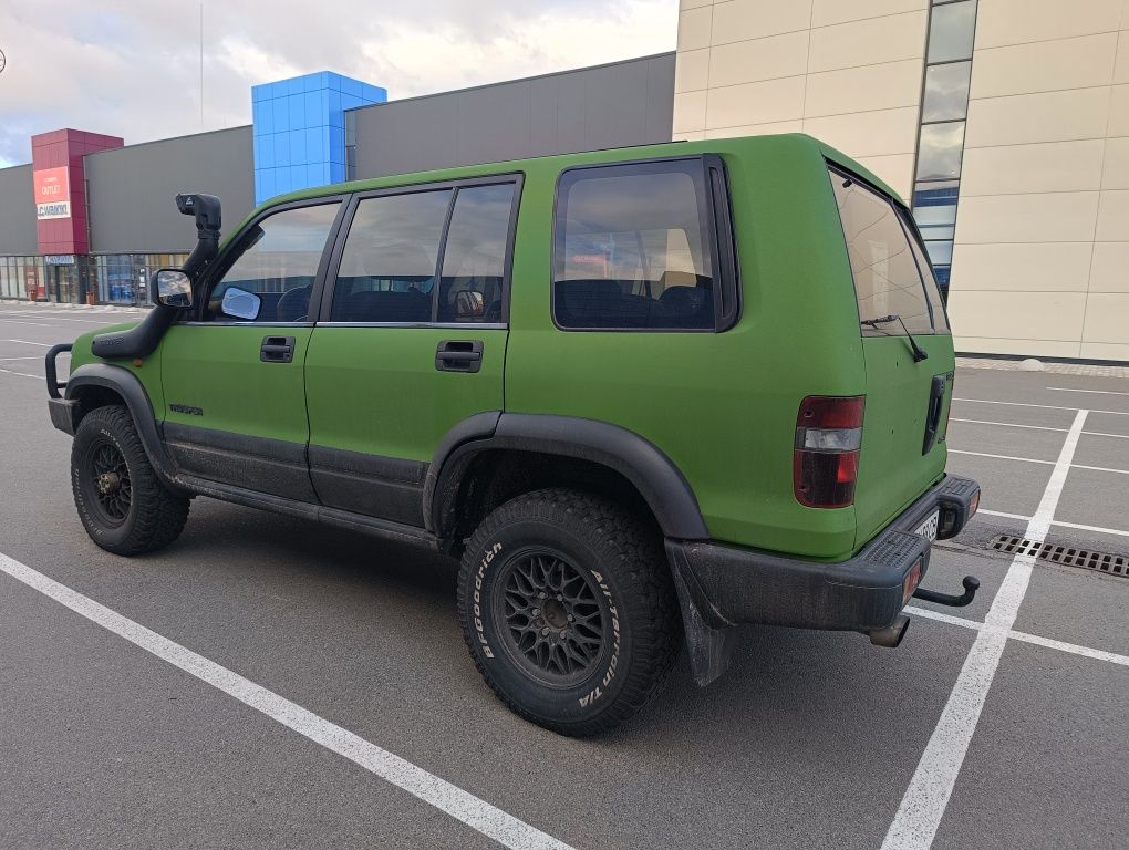 Позашляховик - isuzu trooper 1998 р.