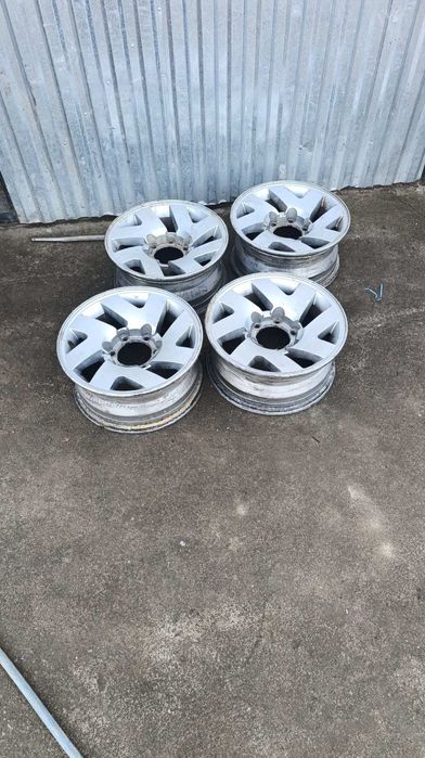 Легкосплавні диски Mitsubishi оригінал 5х139.7 R16