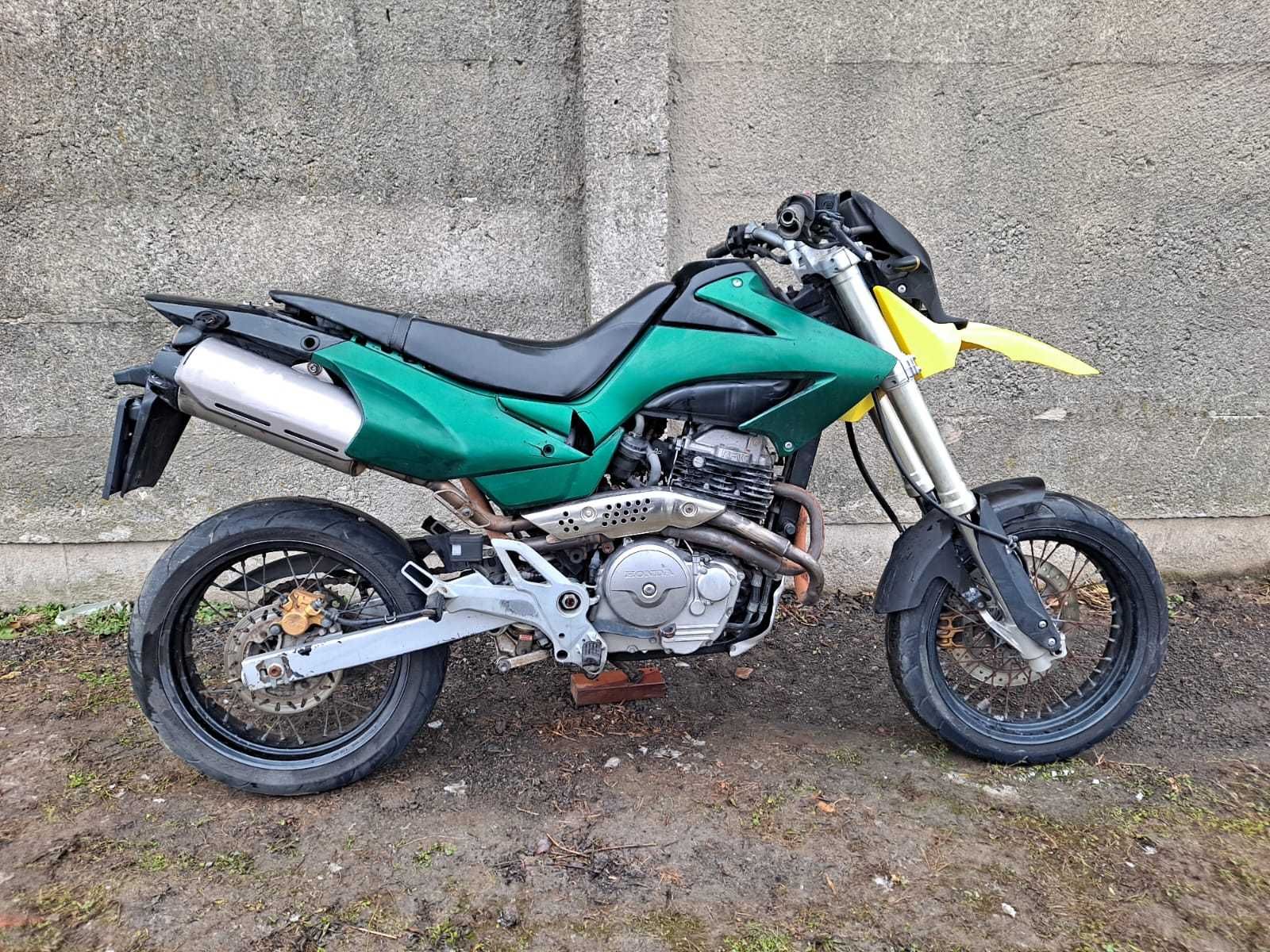 HONDA FMX 650 Honda fmx 650 honda 650 w całości lub na części