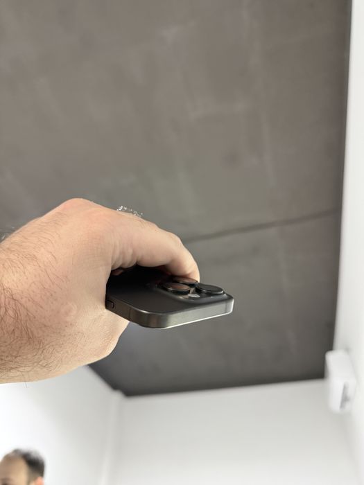 Apple iphone 15 Pro 128 gb Neverlock 100% стан нового айфон про