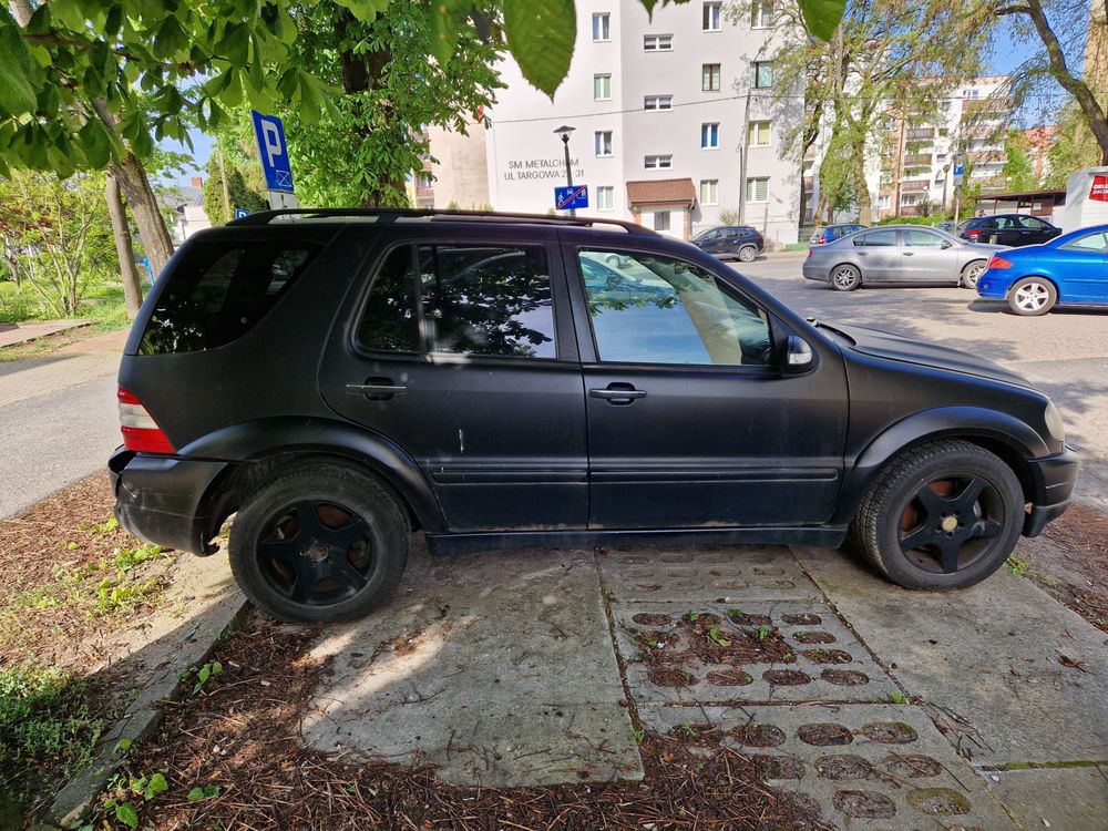 Mercedes ML55 AMG