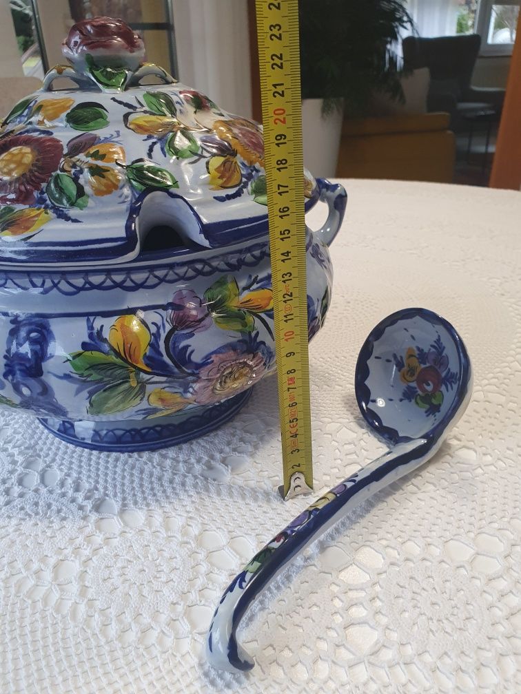 Waza z chochlą Portugalia