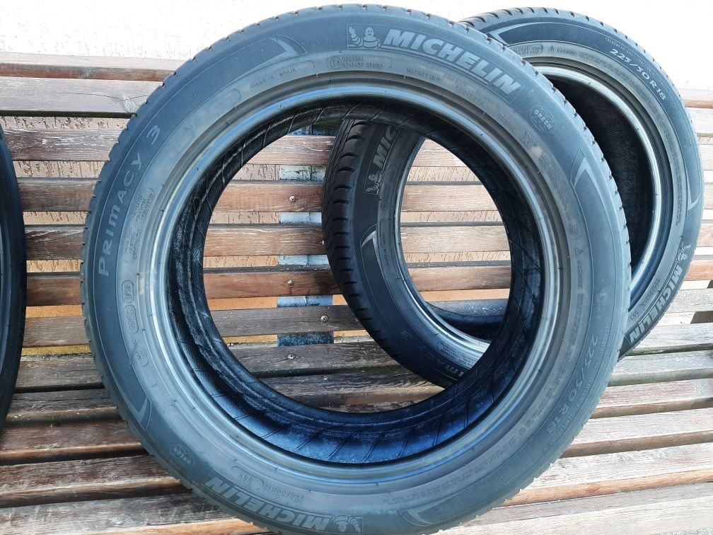 Шини літні 225 50 18 Michelin Primacy 3