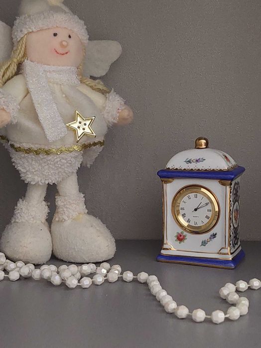 Настільний порцеляновий годинник з Європи