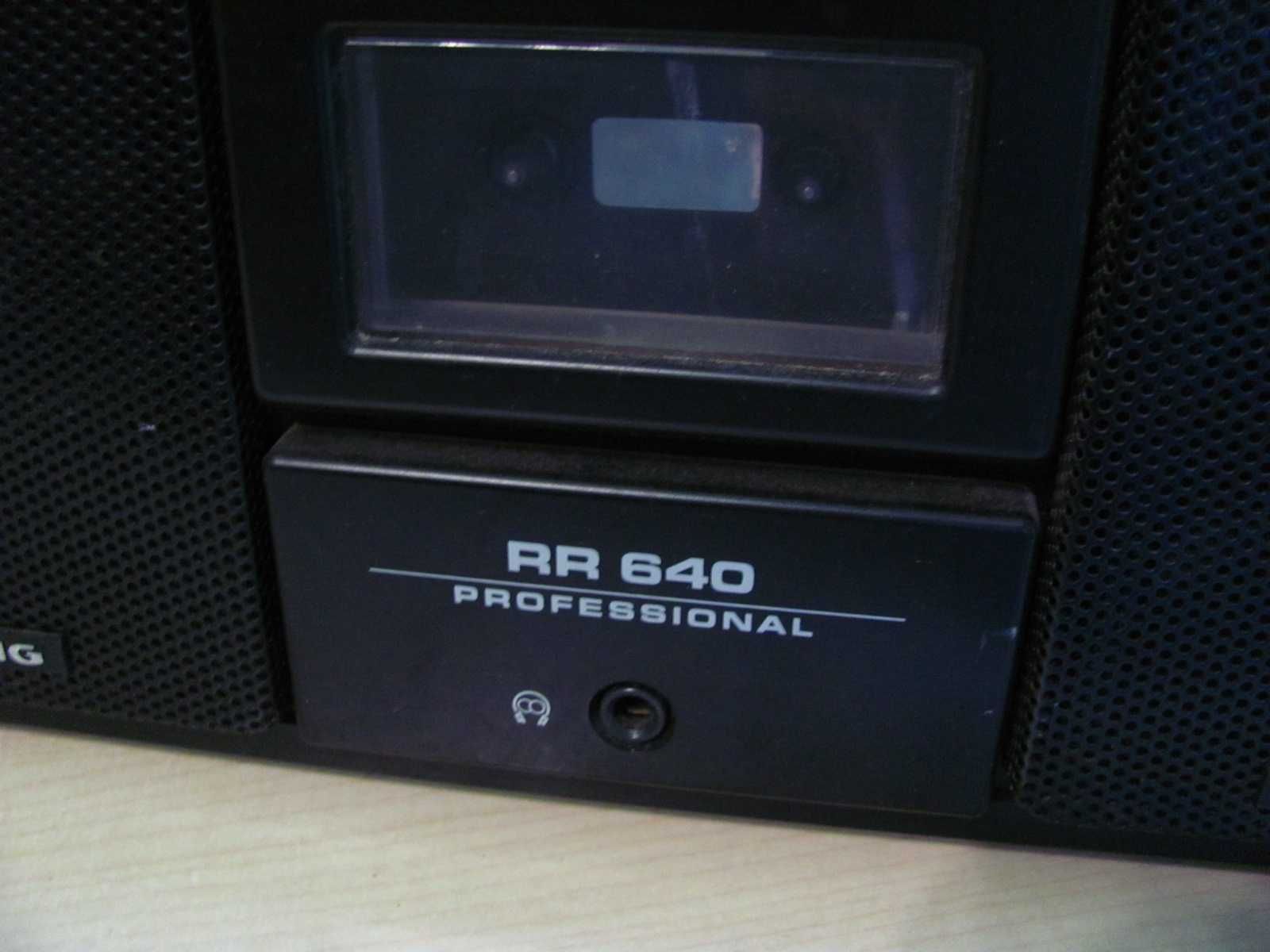 Radiomagnetofon przenośny Grundig