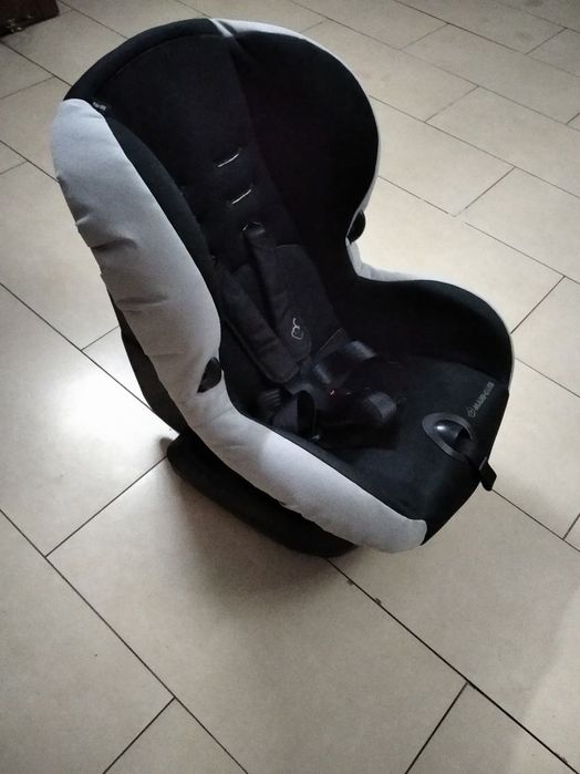 Foteli dziecięcy 9-18kg