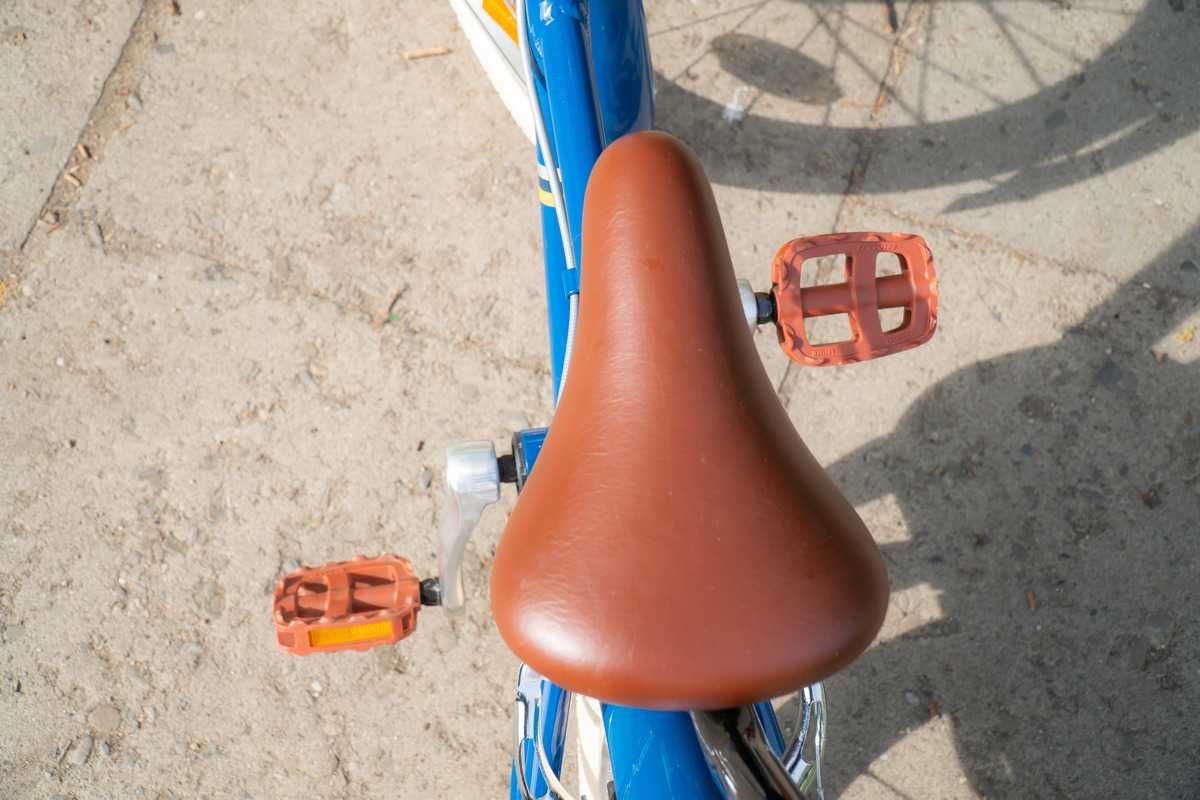 Rower Btwin City 900 + kółka boczne + uchwyt do prowadzenia - Stan BDB