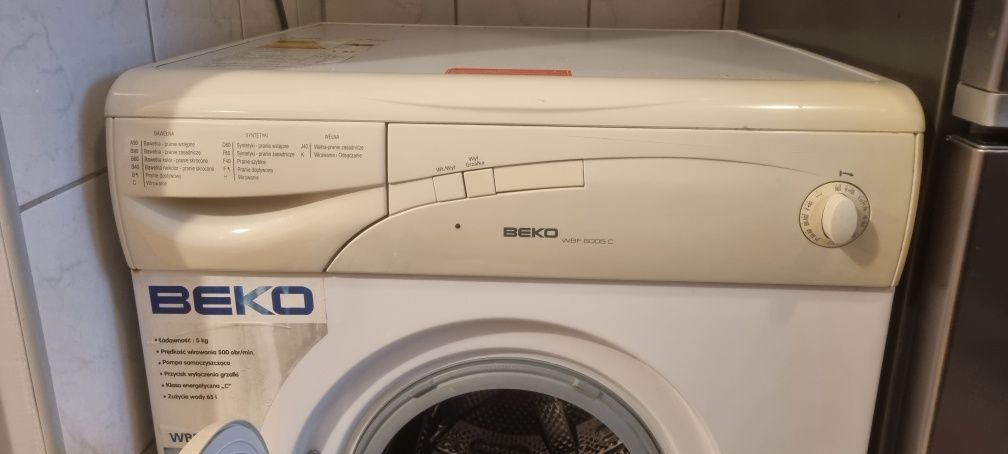 Pralka Beko WBF 6005 C