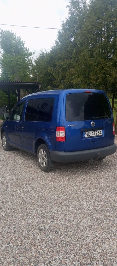Samochód. WV Caddy Life