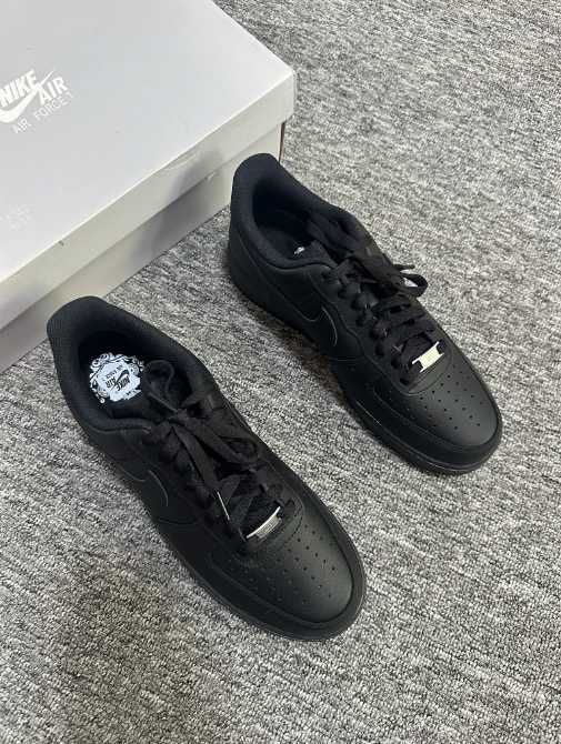 Nike_Air_Force_1_Low_Black Biegania / R.39