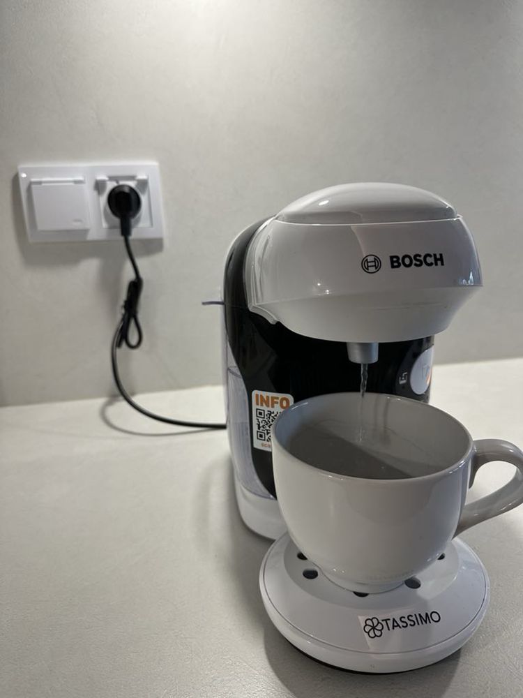 Ekspres BOSCH na kapsułki Tassimo Style TAS114E