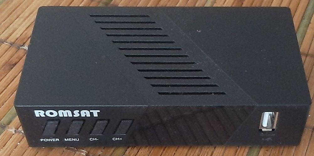 Ефірний приймач Romsat