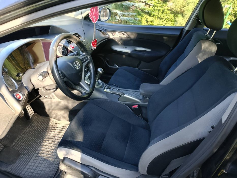 Honda Civic  1.8