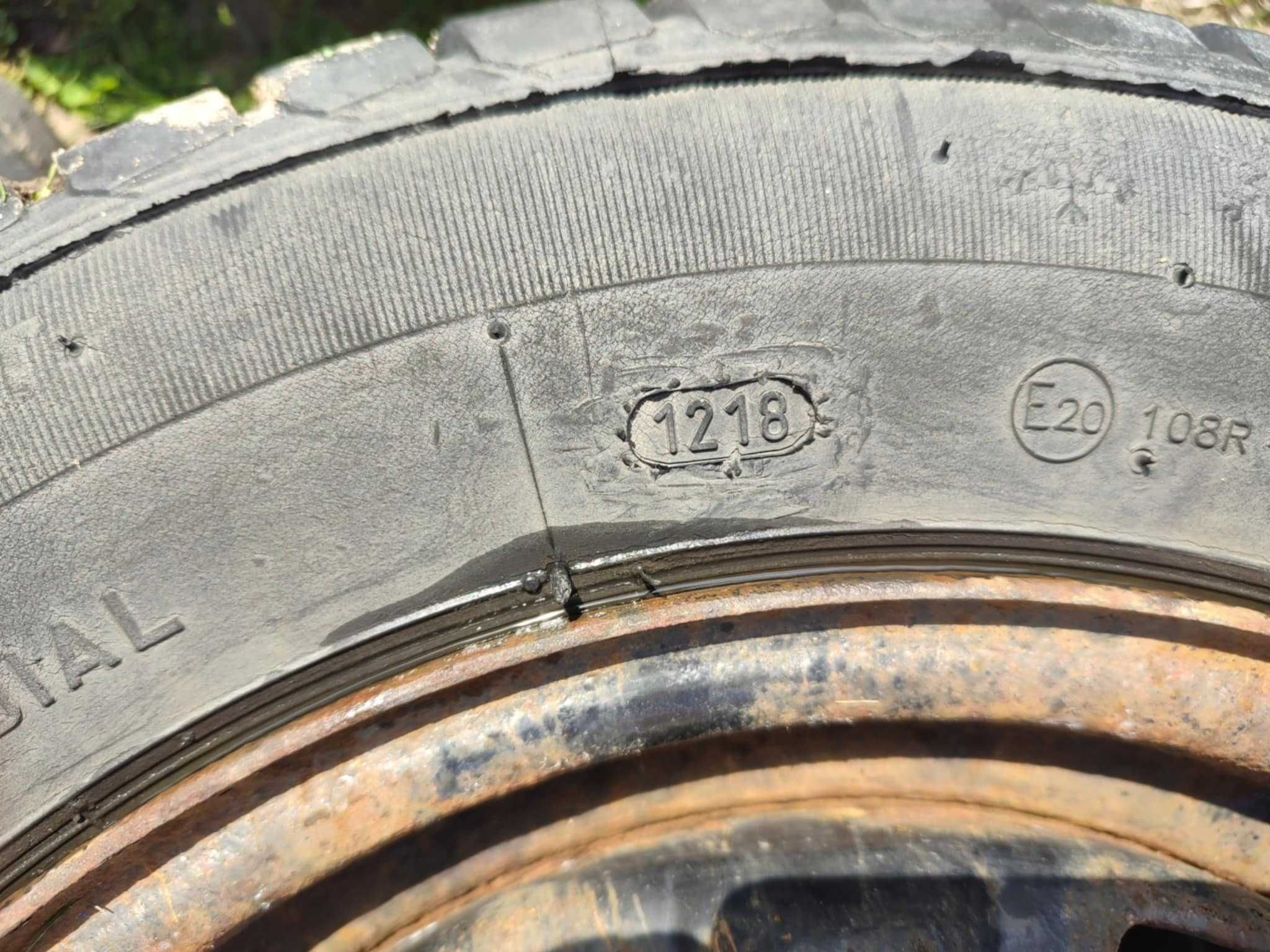 Opony zimowe 165/70 R14 + felgi stalowe + kołpaki