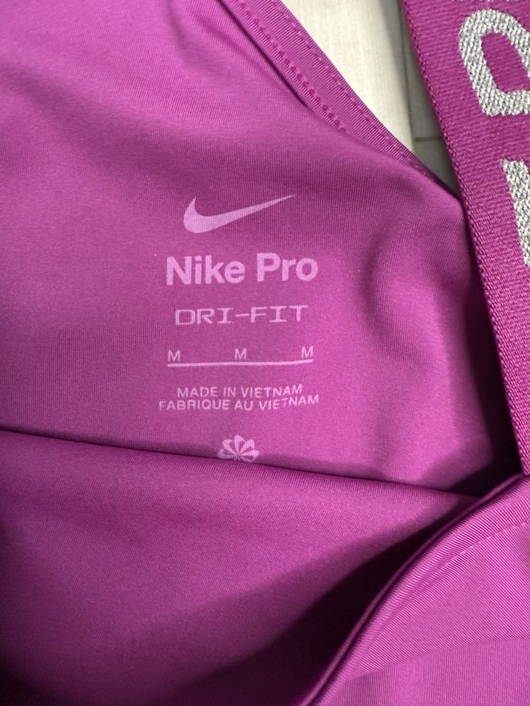 Жіночий топ Nike Pro Shine Dri-FIT Asymmetrical Cropped Top FV8100-518