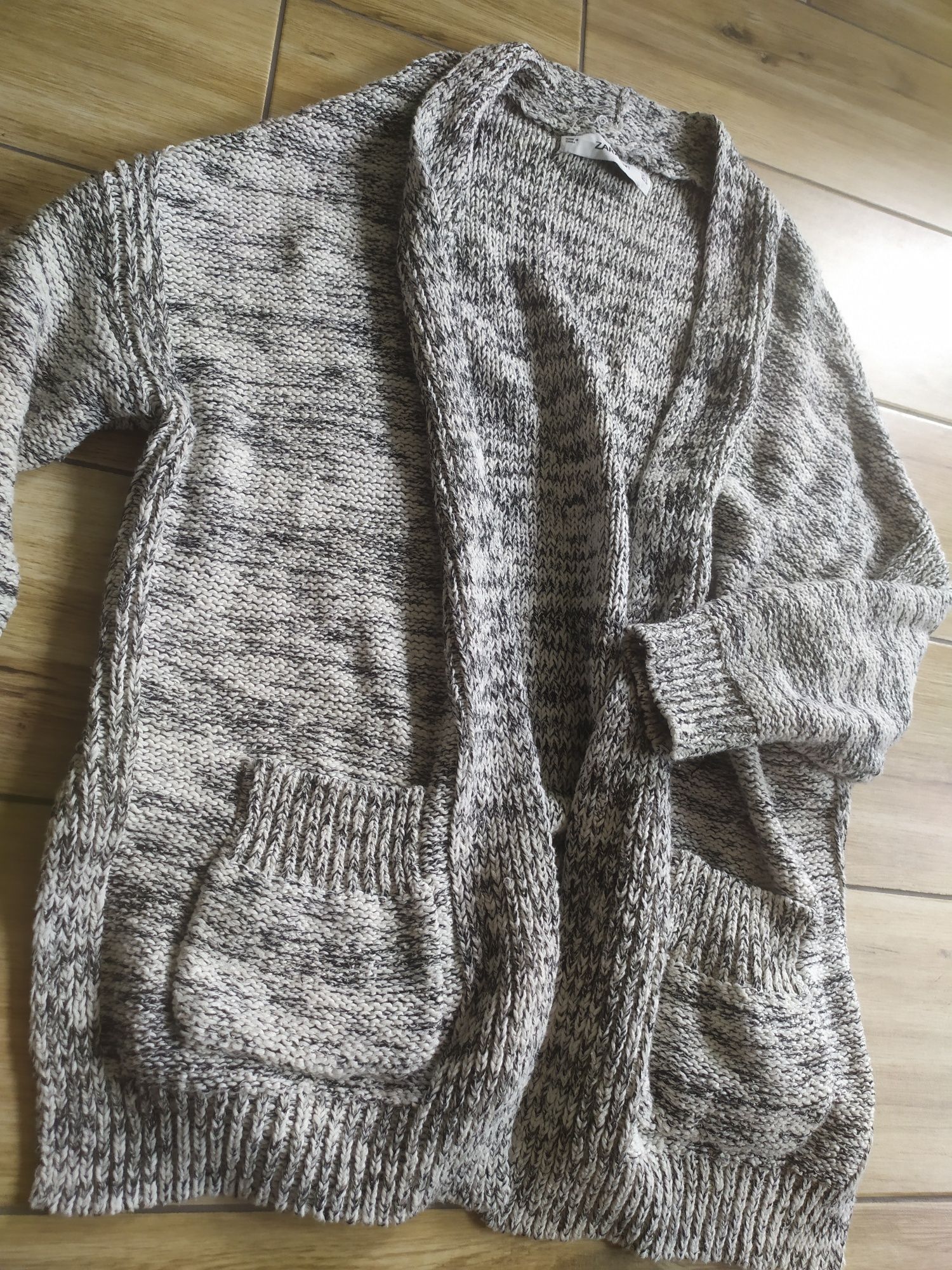 Sweter, narzutka Zara