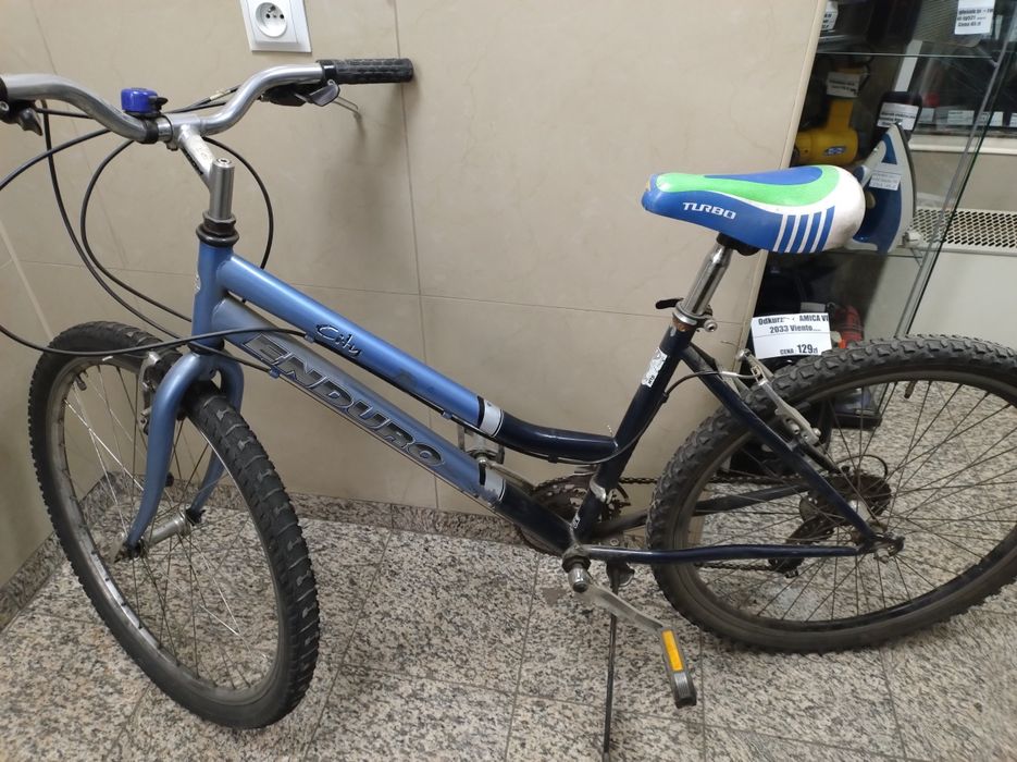 (822/24n) rower Enduro 26"