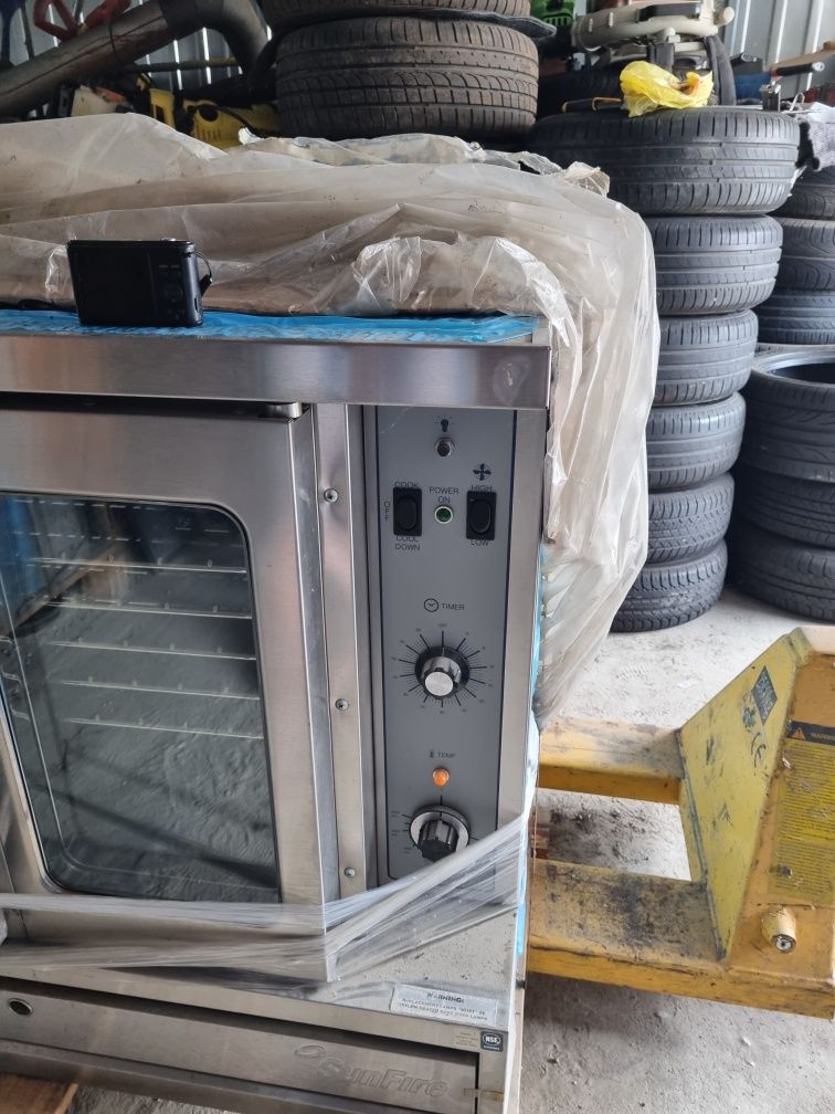 Piekarnik konwekcyjny gazowy SUNFIRE SDG-1