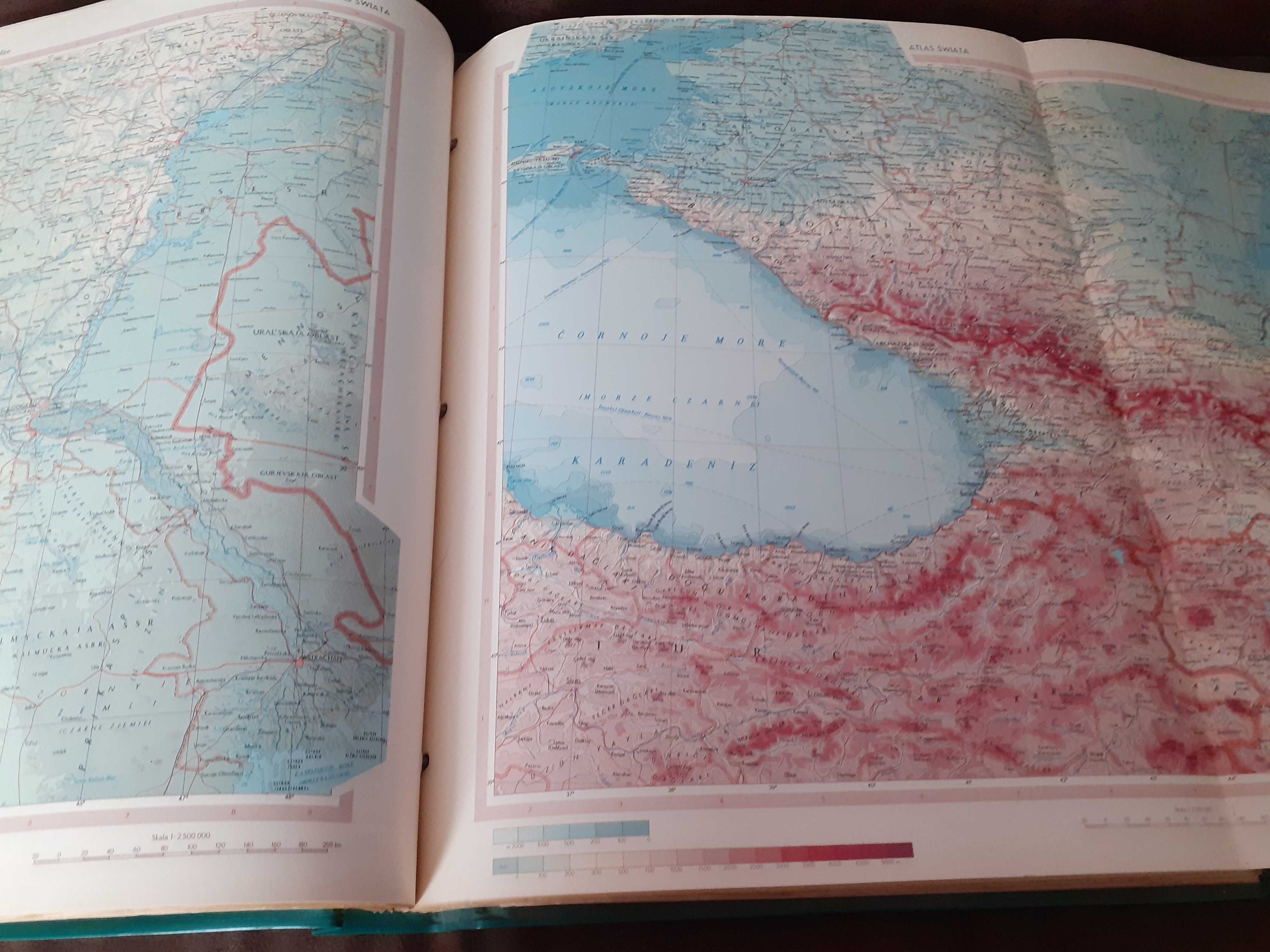 Stary wielki atlas świata 1962