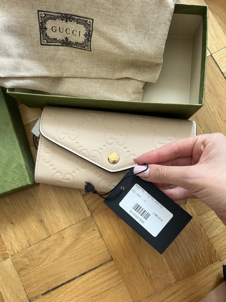 Torebka  kopertowka Gucci łańcuszek