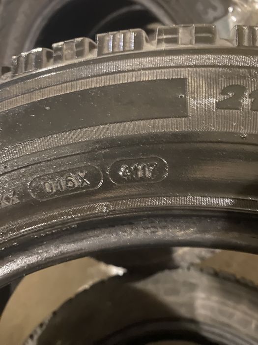 215/60 R17C Michelin Agilis Alpin пара шин зимних.