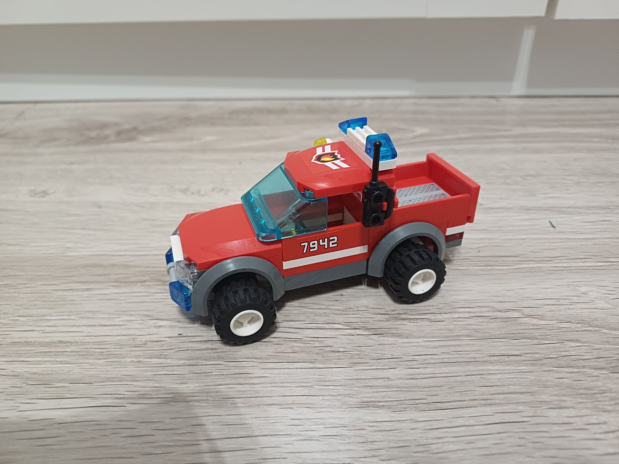 Lego city 7942 Off Road Fire Rescue