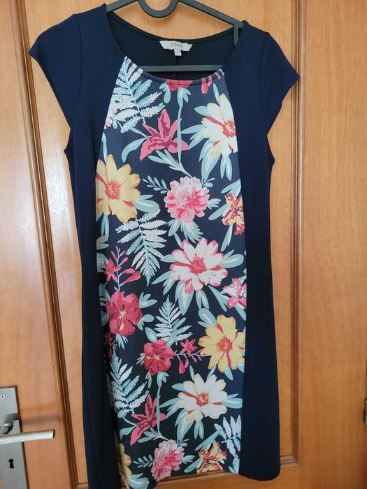 Conjunto de 3 vestidos