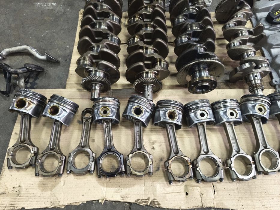 D4EB Шатуни та поршні Hyundai Santa Fe (06-10) 2.2 CRDi
Продам комплек