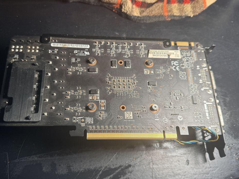 Видеокарта ASUS ENGTX550 Ti DC TOP/DI/1GD5.