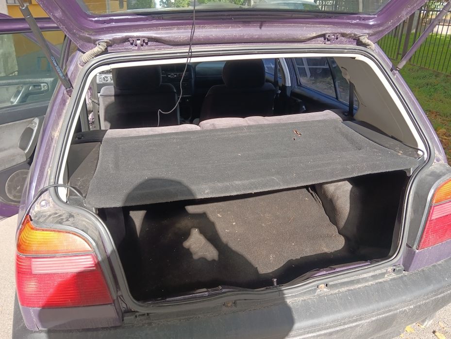 Продам гольф 3 1.6