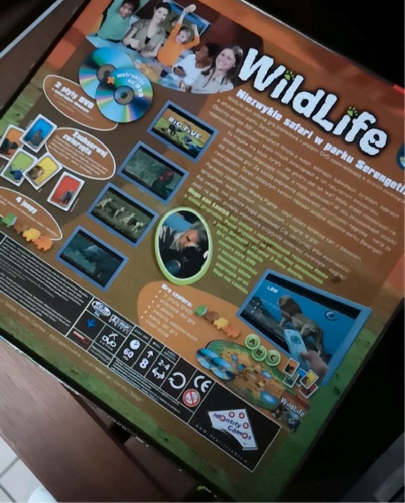 Gra planszowa z płytą DVD Wild Life dzikie zwierzęta Trefl