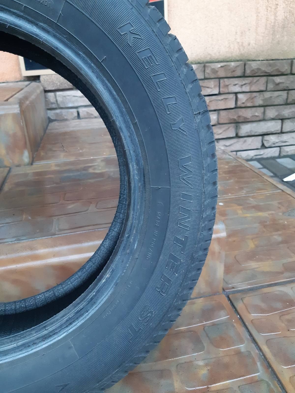 Зимова гума 185/65 R 15