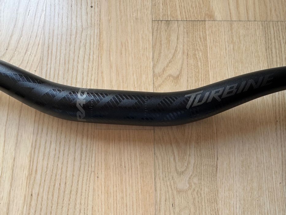 kierownica MTB RACE FACE TURBINE R 35mm
