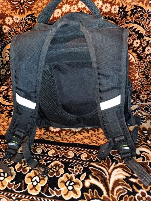 Продам рюкзак для школы