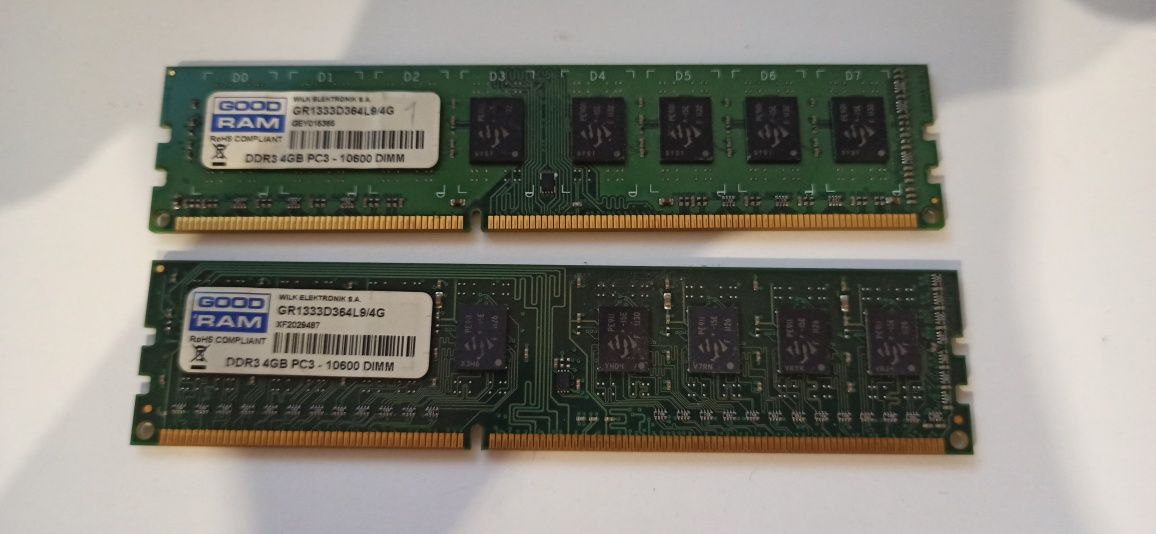 2szt DDR3 4GB (10600DIMM)