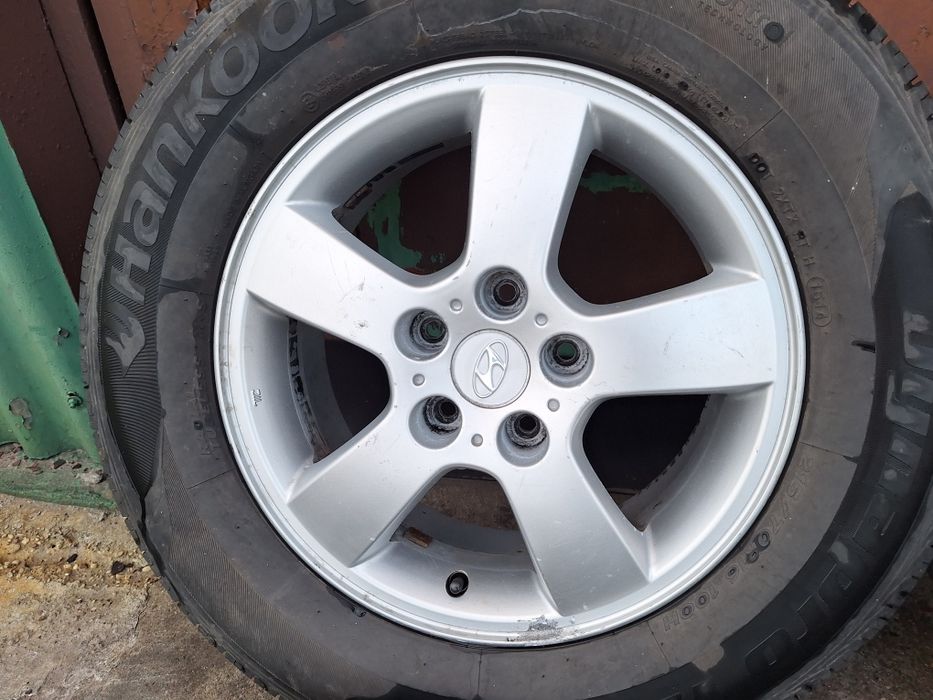 Oryginalne alufelgi 5x114,3 16 HYUNDAI Tucson Santa Fe i30 Coupe felgi
