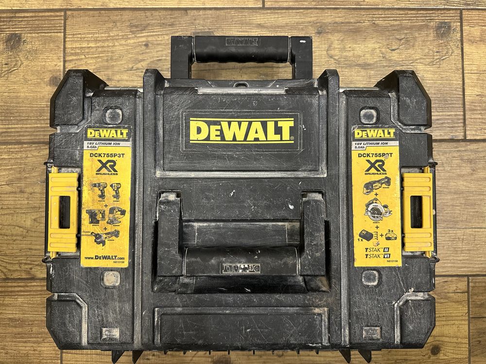 Walizka transportowa DeWalt TSTak na DCD796 i DCF887