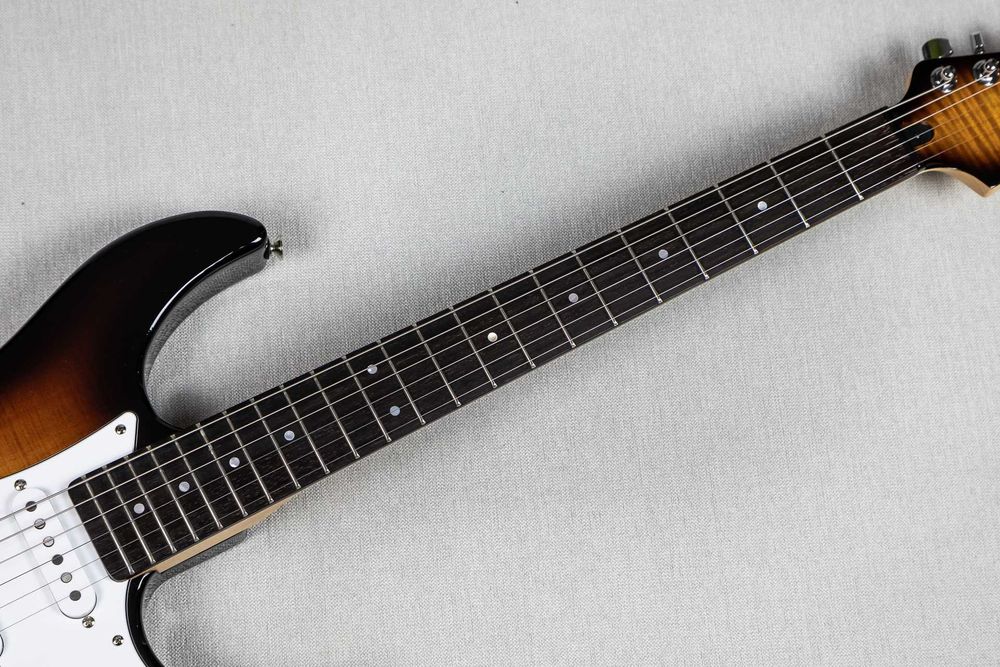 Yamaha Pacifica 212 VFM TBS - gitara elektryczna