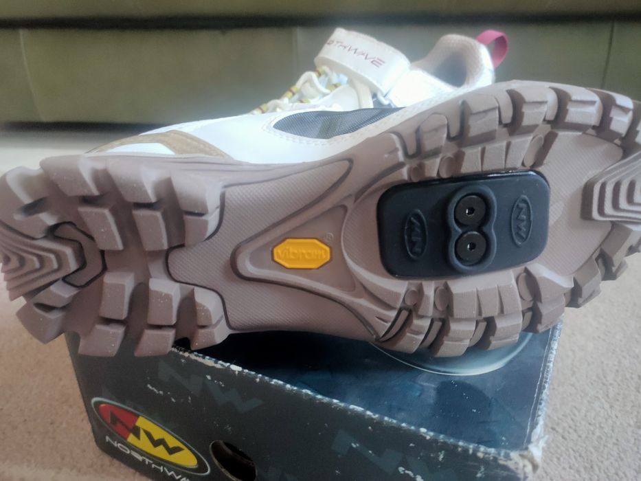 Buty rowerowe Northwave rozmiar 40 nowe