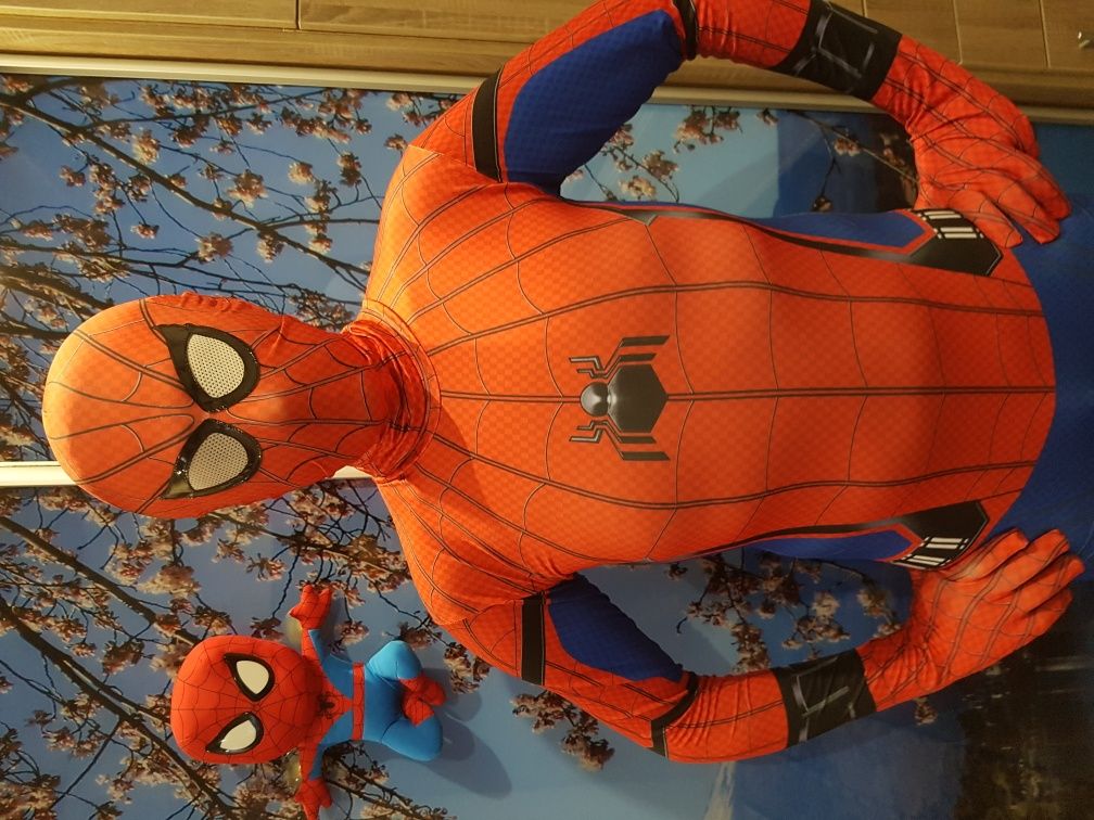 Костюм Спайдермен/Spider/,новый, на рост от 150 до 170см.