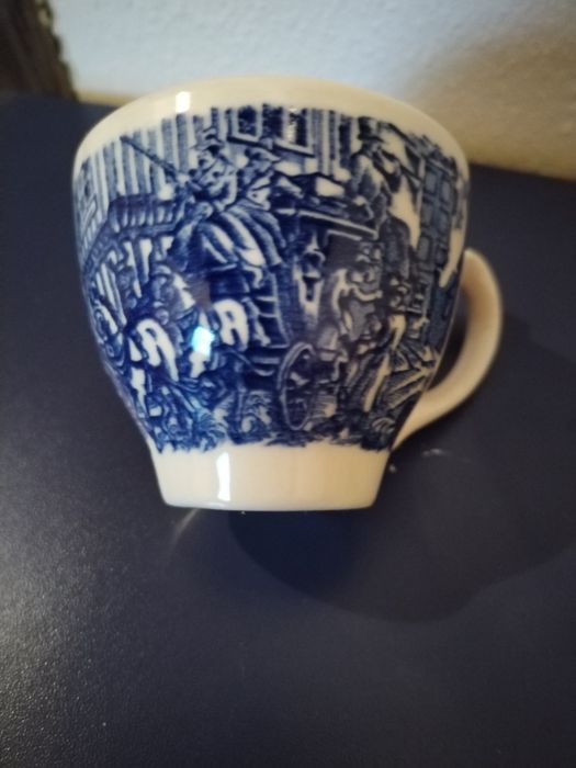 Chávena e pires loiça inglesa