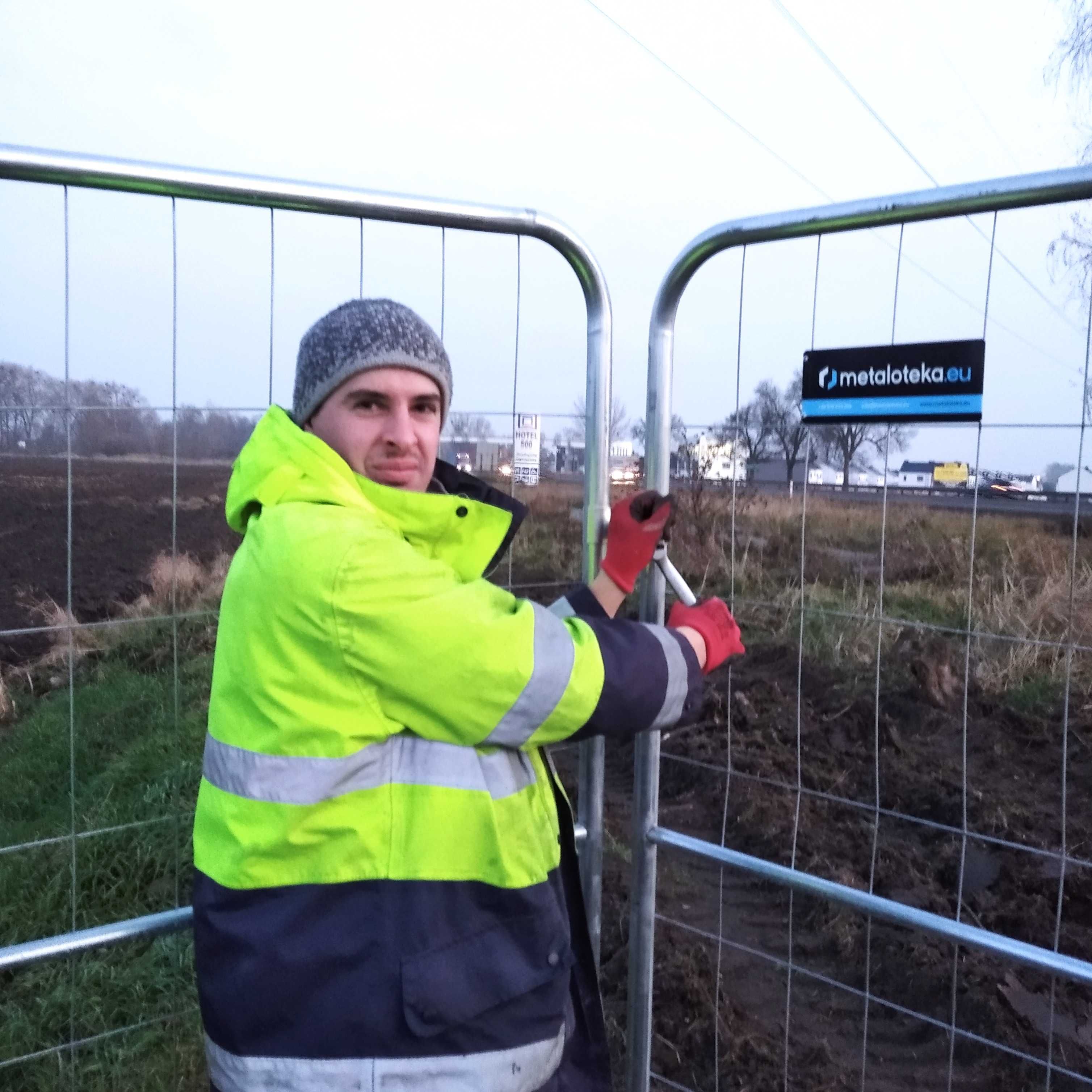 Ogrodzenia barierka tymczasowa bariera koncertowa na imprezę HARDPARTY