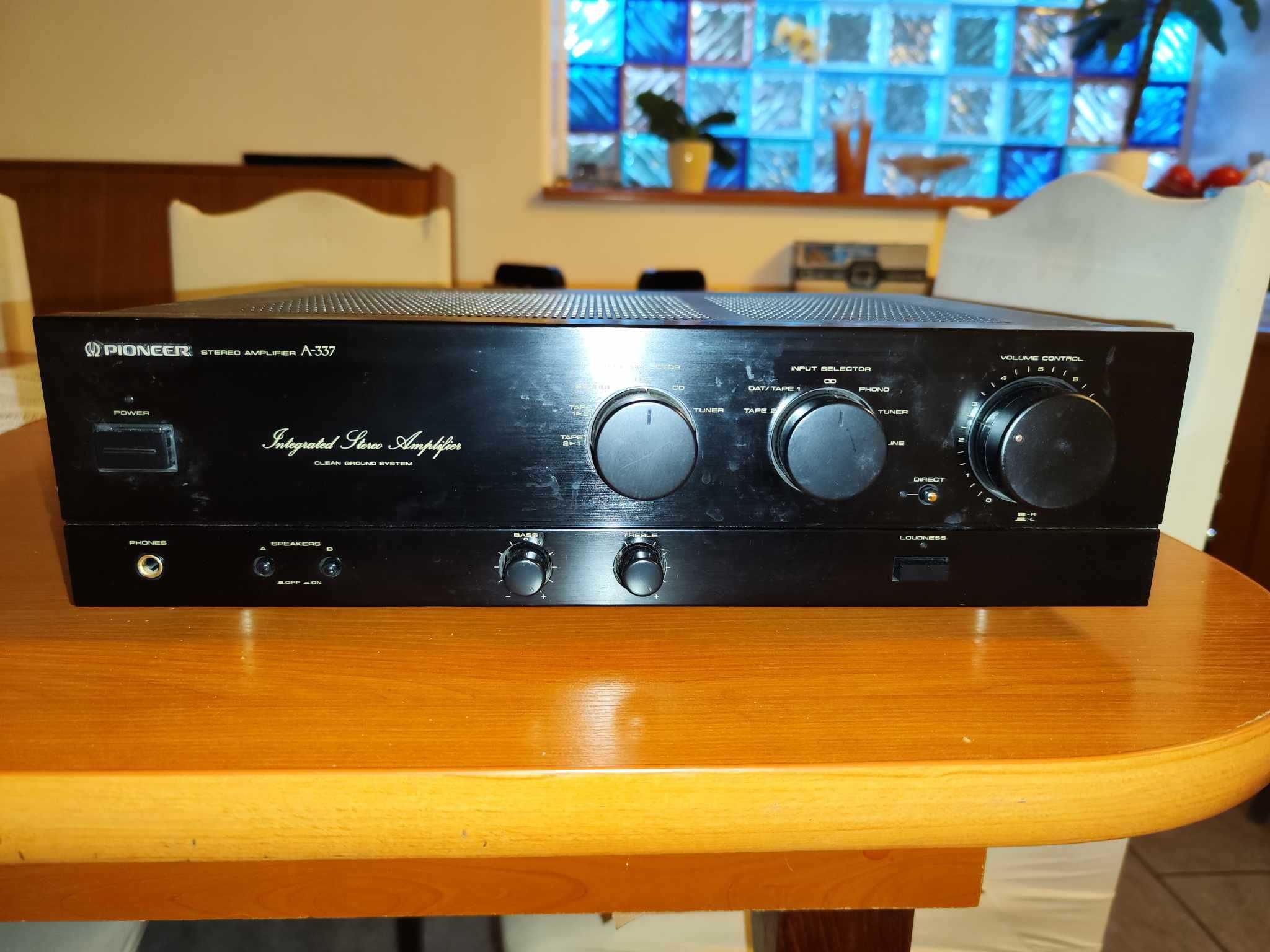 Wzmacniacz audio, Pioneer A-337.