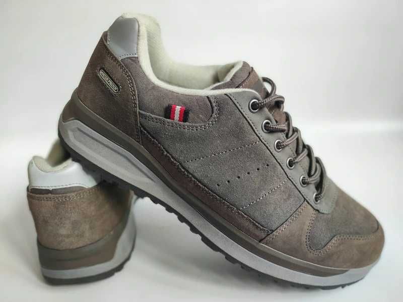- Walkx Outdoor - Markowe buty r. 44