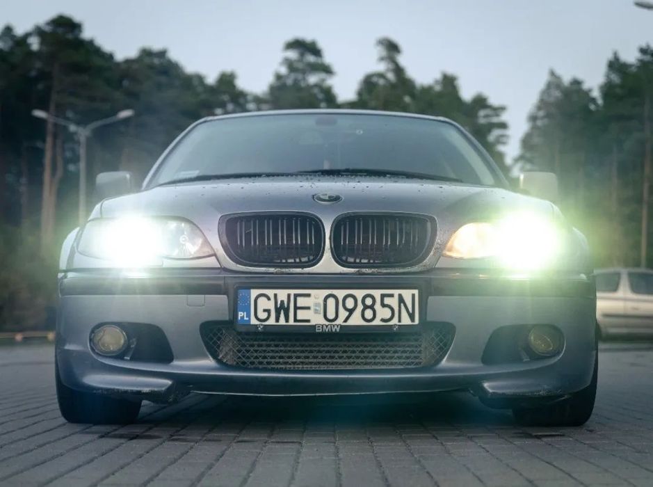 BMW Seria 3 BMW E46 3.0D w kolorze Stahl-Blau