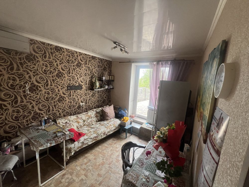 Продаж частини будинку поблизу вул. Юності.
