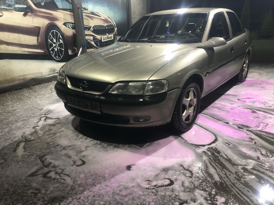 Opel Vectra B 1.6 АКПП