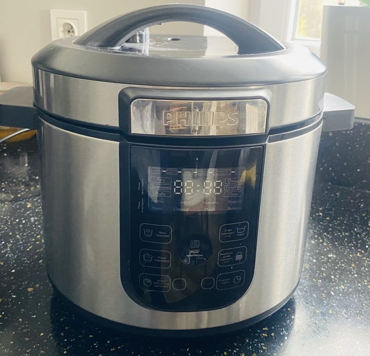 Мультиварка-скороварка Philips