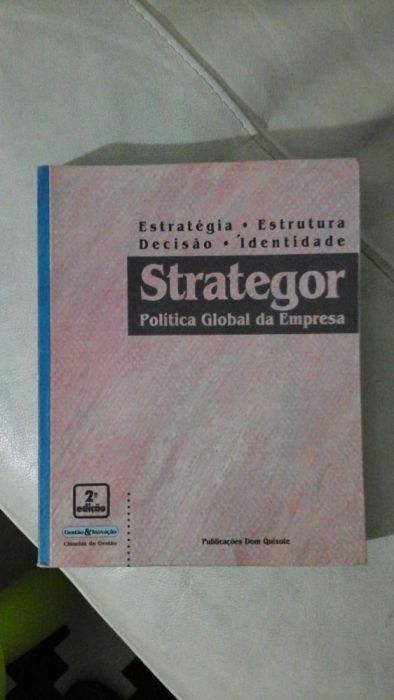 Strategor. Política Global da Empresa