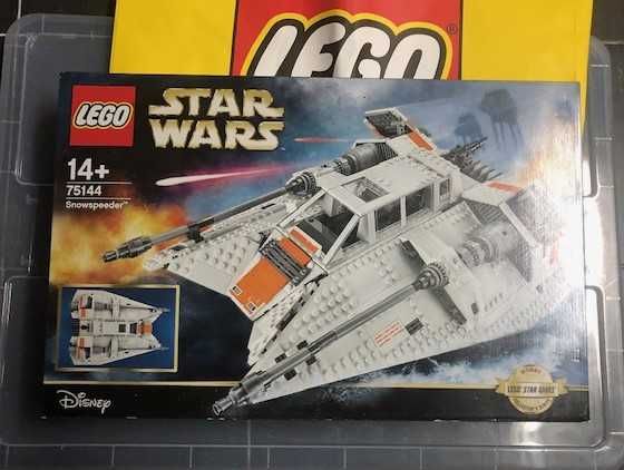 75144 - Snowspeeder - UCS